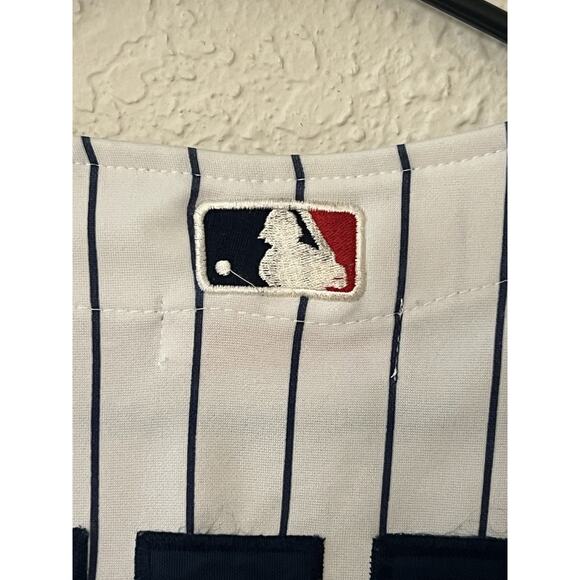 Mitchell’s & Ness New York Yankees Derek Jeter Stripped Jersey SZ 54 PLS Read - Picture 11 of 16